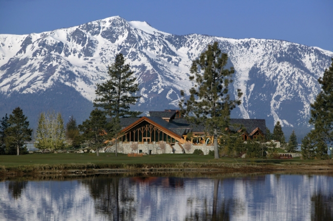 Edgewood-Clubhouse-Horizontal.jpg